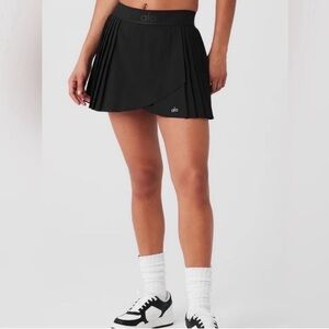 ALO Yoga Black Pleated Skirt